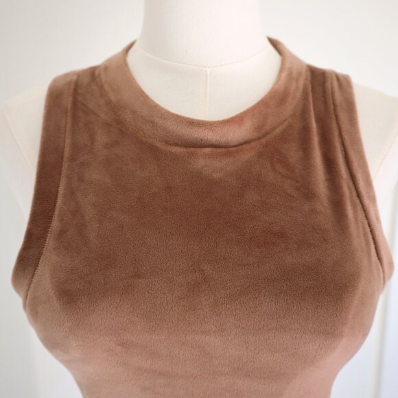Skims Velour Tank - Picture 4 of 6